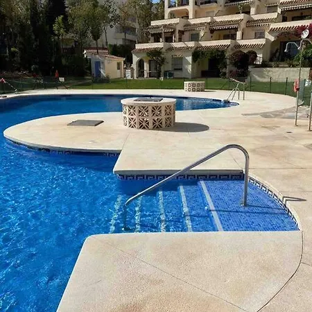 Cozy Nearly Sea,tennis,bars And Other Apartment Malaga